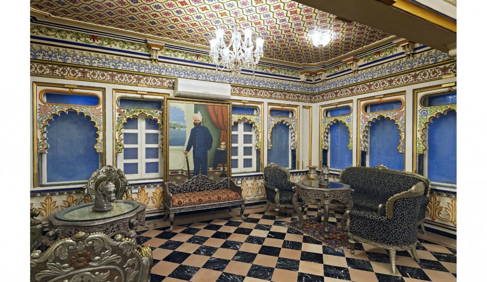 CHUNDA PALACE